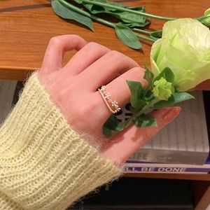 Meet your Posher, Gabriela